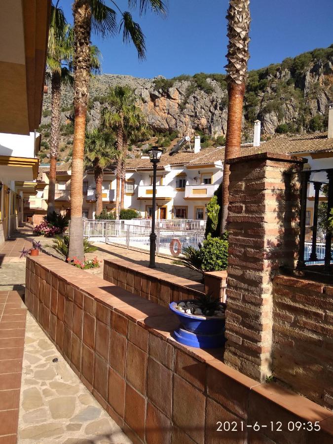 Casa Estacion De Benaojan Villa ภายนอก รูปภาพ